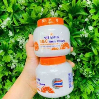 AR Vitamin E&C Body Cream Brightening and Glow-200gm