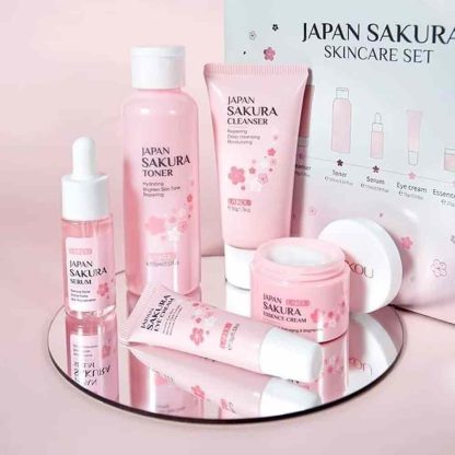 Laikou Japan Sakura Skincare Set - 207 gm