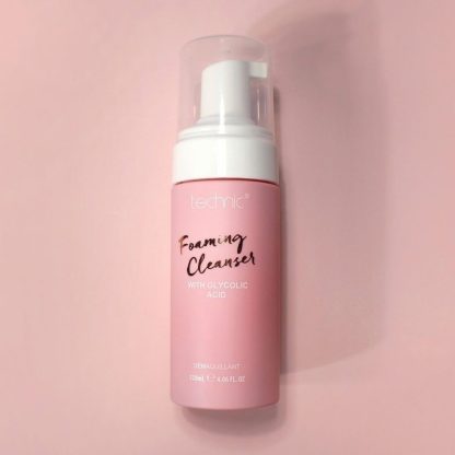 Technic Cosmetics - Cleansing foam with glycolic acid